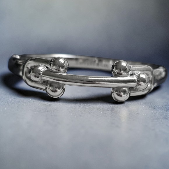 Silver Hardware Bangle - Picture 3 of 6